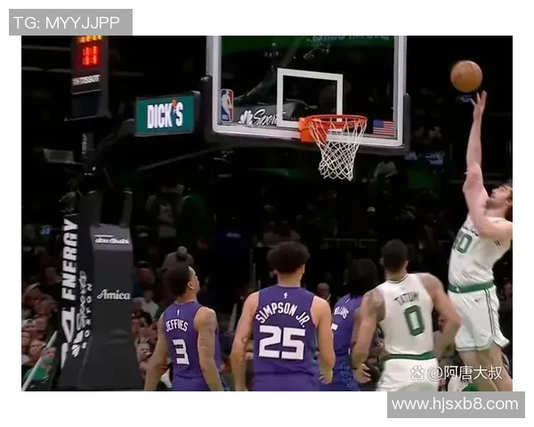 NBA老鹰与凯尔特人激战正酣谁能在季后赛中笑到最后