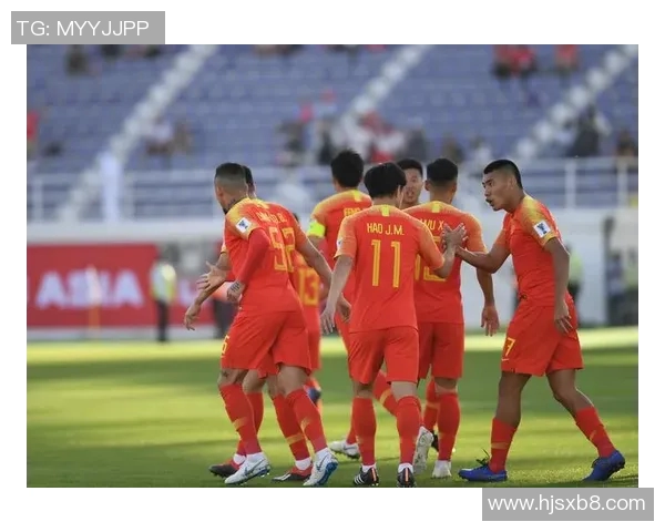 中国队与伊朗足球激战正酣谁能在亚洲赛场上笑到最后