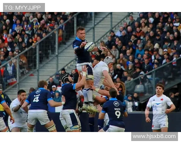 日本橄榄球队对决苏格兰展现激烈竞争与精彩瞬间