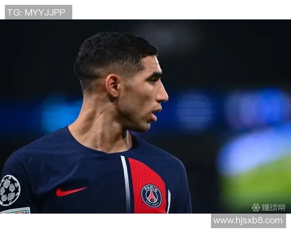 阿什拉夫与戴维斯的对决谁能在足球场上赢得胜利与荣耀 阿什拉夫与戴维斯的对决谁能在足球场上赢得胜利与荣耀