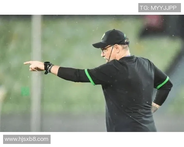 南京排球队边路渗透战术解析与深度剖析 南京排球队边路渗透战术解析与深度剖析