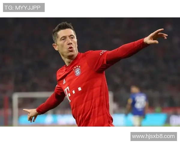 莱万转会巴萨引发拜仁球迷愤怒指责其忘恩负义情绪高涨